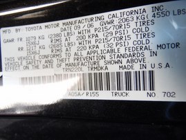 2007 TOYOTA TACOMA BLACK STD CAB 2.7L MT 2WD Z18269